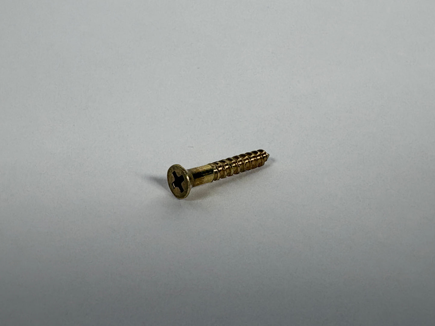 #4 Flat Head, Phillips, Solid Brass Wood Screw