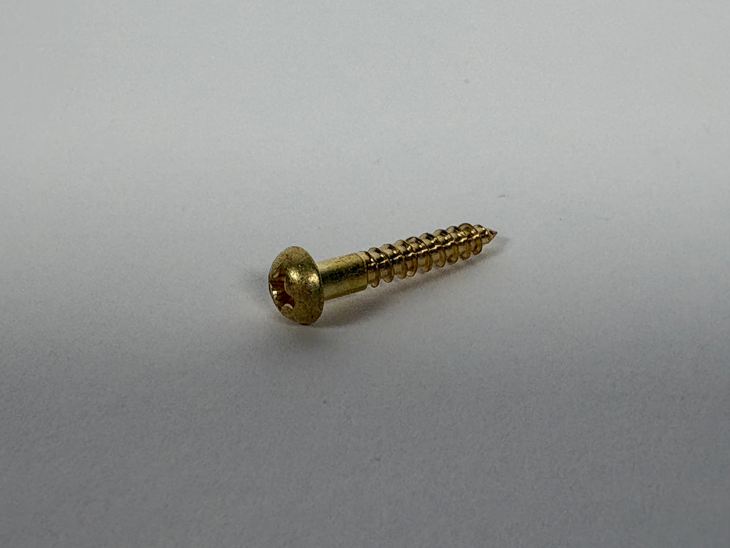#5 Round Head, Phillips, Solid Brass Wood Screw