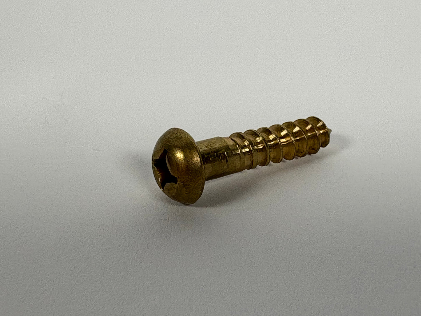 #12 Round Head, Phillips, Solid Brass Wood Screw