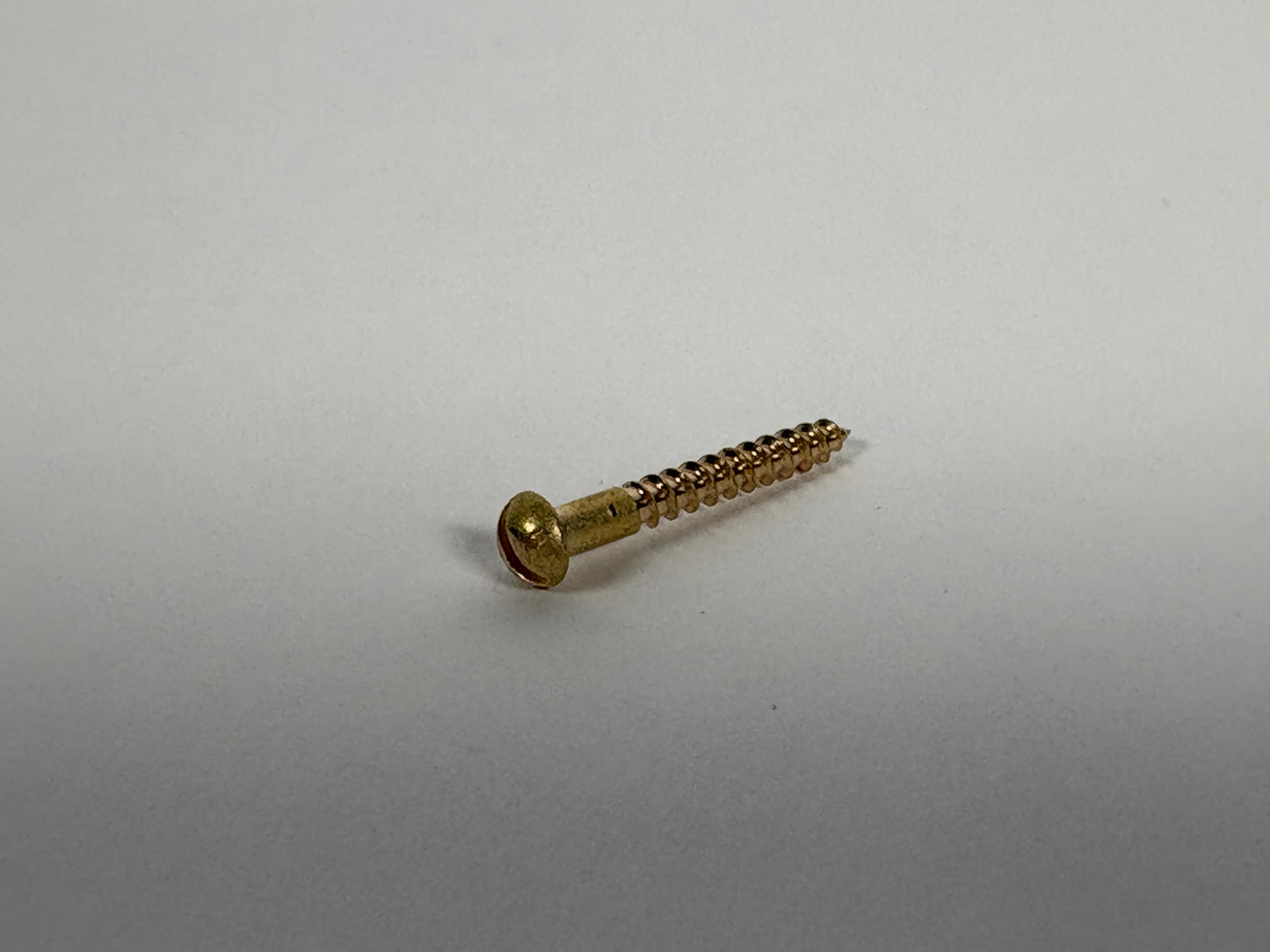 #3 Round Head, Slotted, Solid Brass Wood Screw