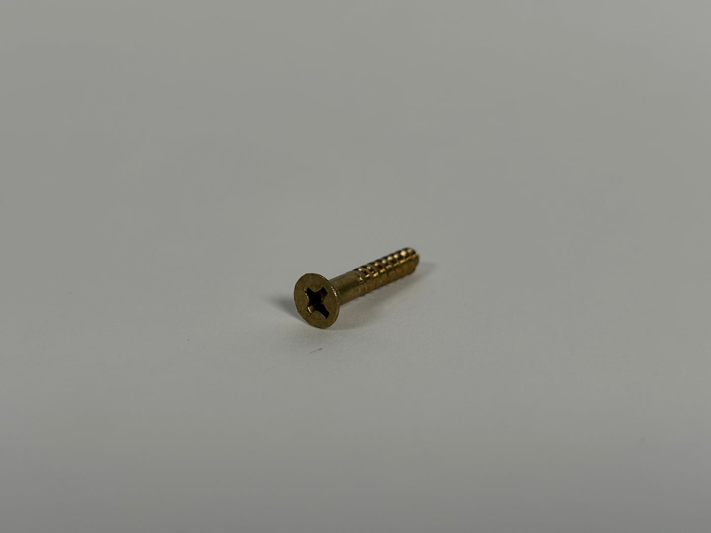 #5 Flat Head, Phillips, Solid Brass Wood Screw