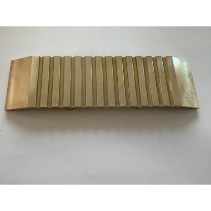 Bronze Saddle Thresholds