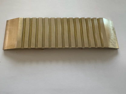 Bronze Saddle Thresholds